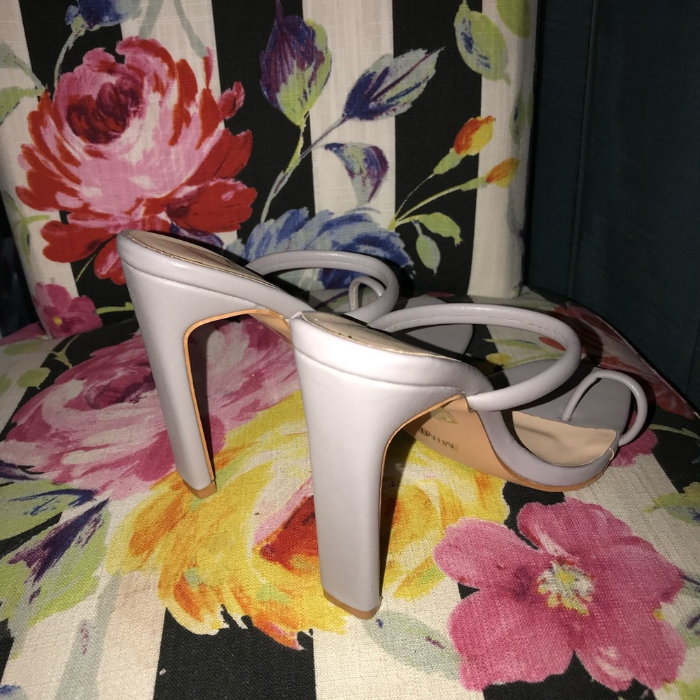 Shoes - Picture 3 of 6
